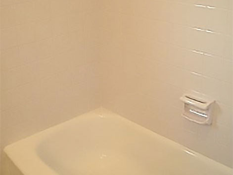 Refinished tile by The Tub Guy, Clearwater, FL